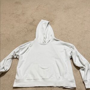 Women’s White Aritzia hoodie size 2